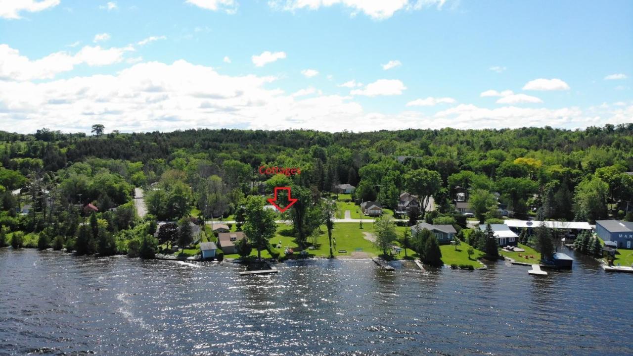 Fun Place With A Sandy Beach For Swimming, Boating, And Fishing, Featuring 3 Available Cabins Fenelon Falls ภายนอก รูปภาพ